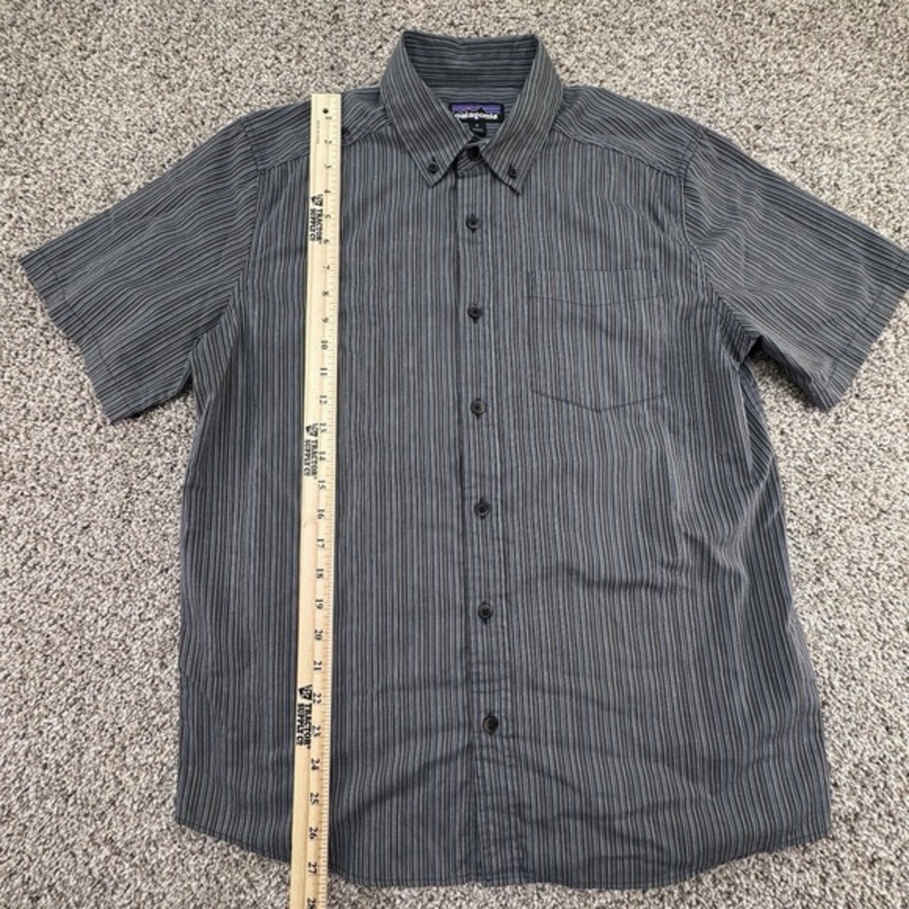 Patagonia Shirt Mens‎ Medium Organic Cotton Short Sleeve Casual Striped Gray - Picture 6 of 7